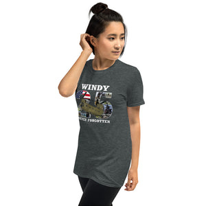 Windy 25 - 1A Gildan Short-Sleeve Unisex T-Shirt