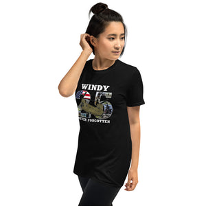 Windy 25 - 1A Gildan Short-Sleeve Unisex T-Shirt